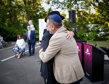 PBL-ChabadStSauveurRibbonCutting-10205