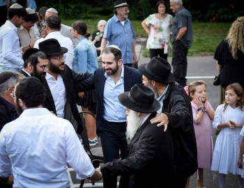 PBL-ChabadStSauveurRibbonCutting-10318